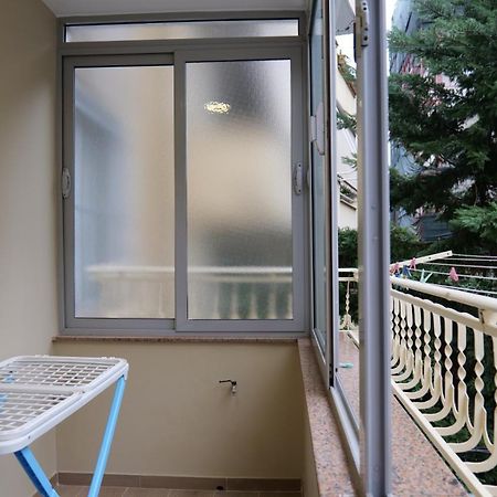 Kristi Apartments 03 Тирана Экстерьер фото
