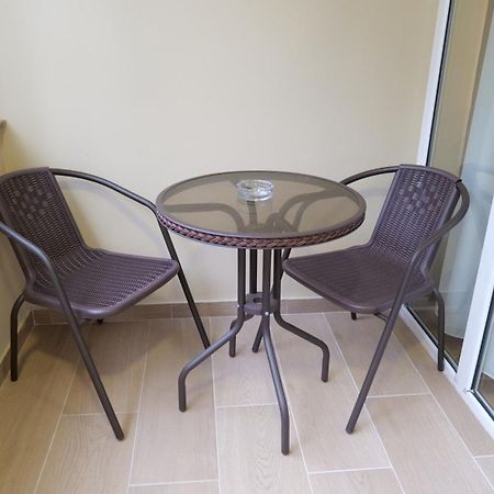 Kristi Apartments 03 Тирана Экстерьер фото