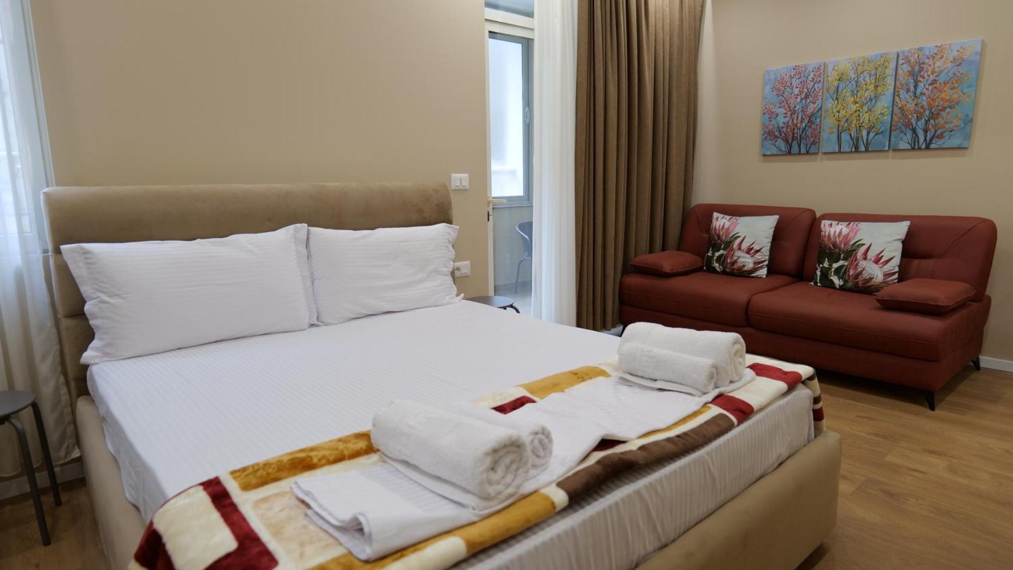 Kristi Apartments 03 Тирана Экстерьер фото
